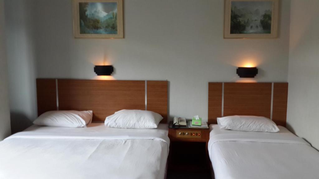 Marina Sentosa Hotel Batam นาโกยา ภายนอก รูปภาพ